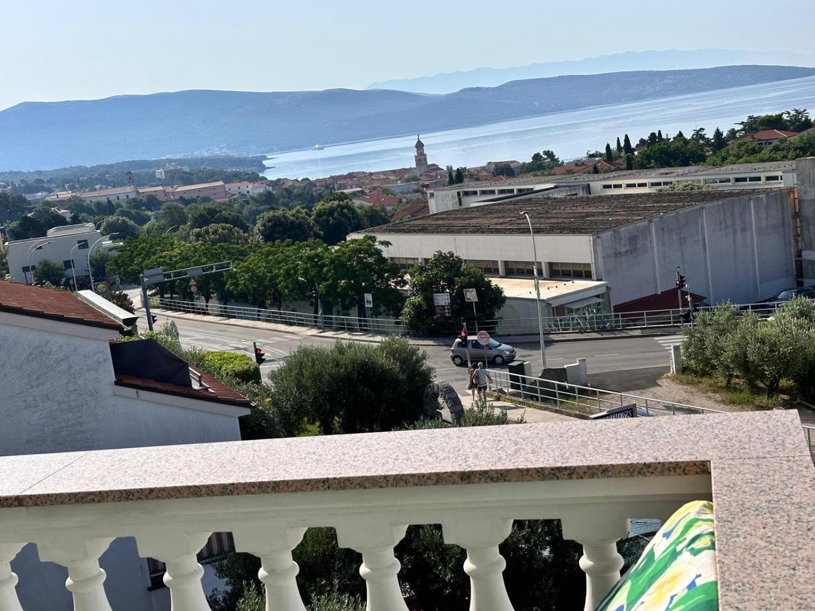 Apartmani Djurda Krk Town Extérieur photo