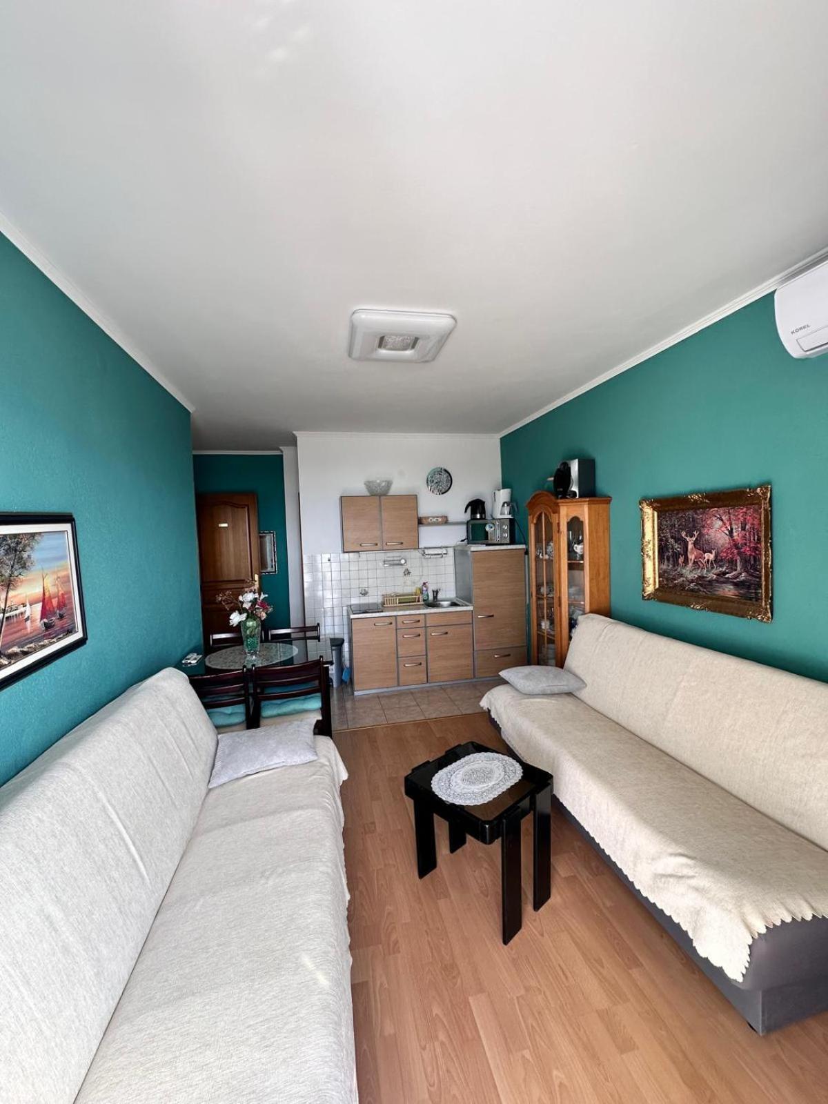 Apartmani Djurda Krk Town Extérieur photo