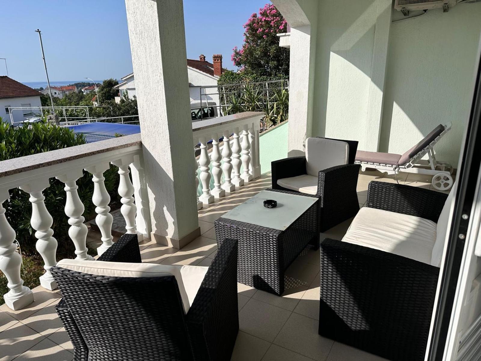 Apartmani Djurda Krk Town Extérieur photo