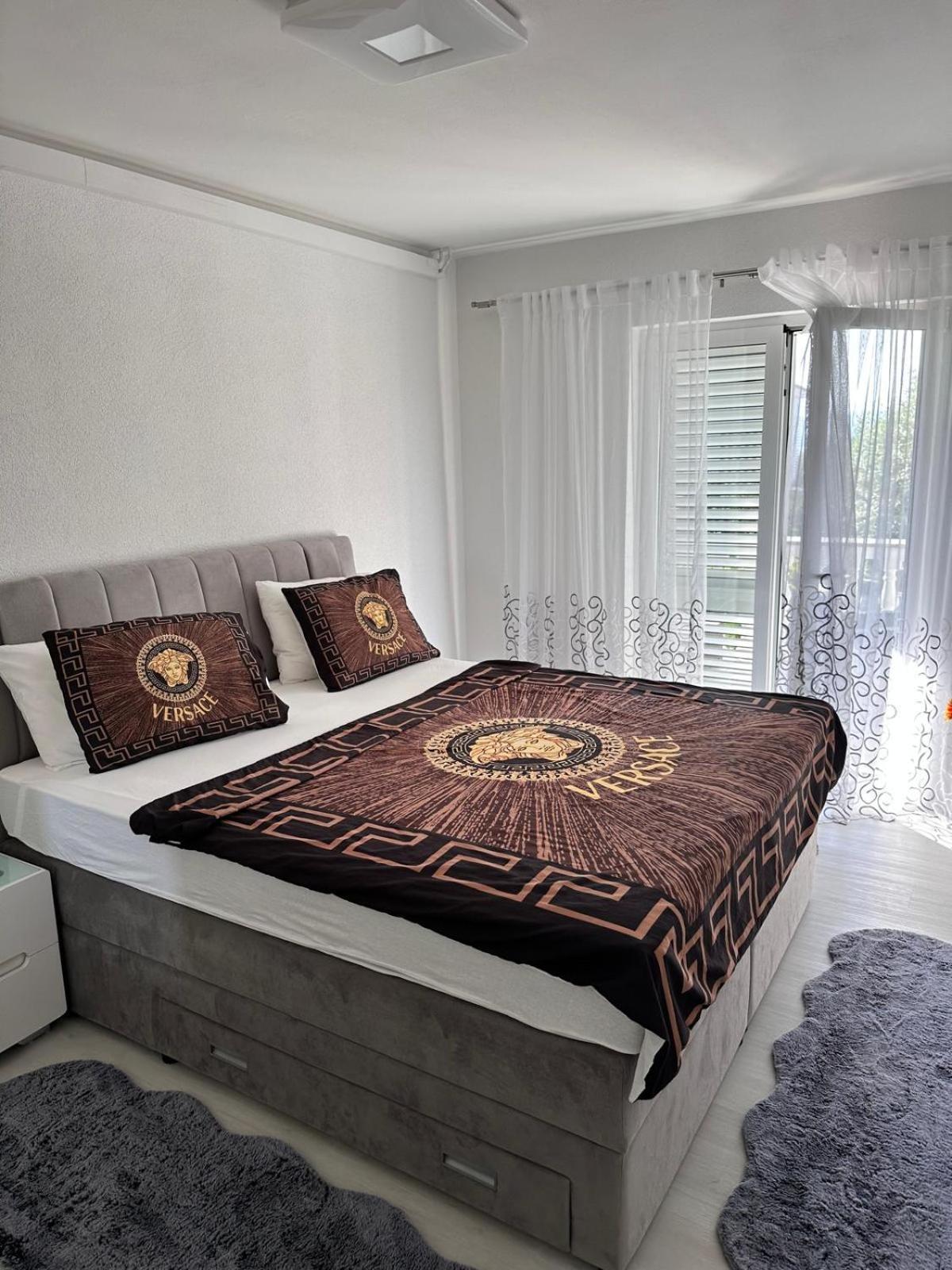 Apartmani Djurda Krk Town Extérieur photo