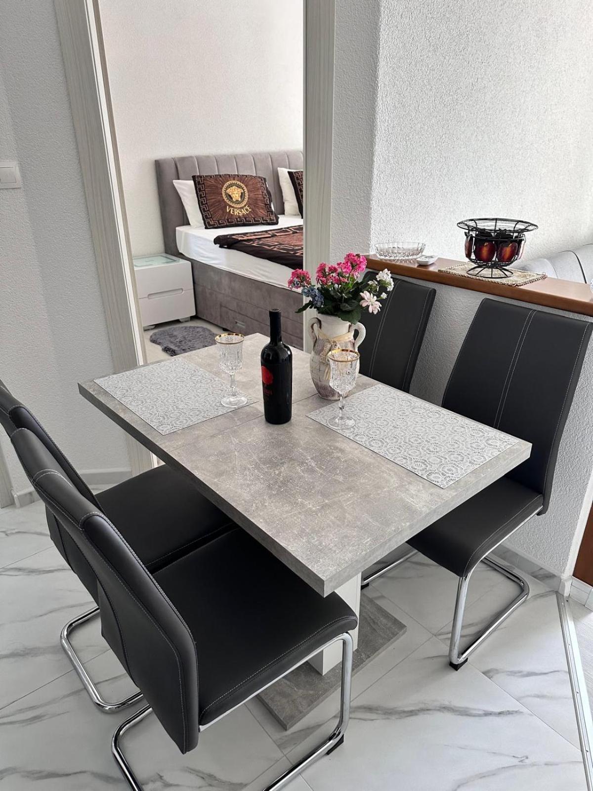 Apartmani Djurda Krk Town Extérieur photo